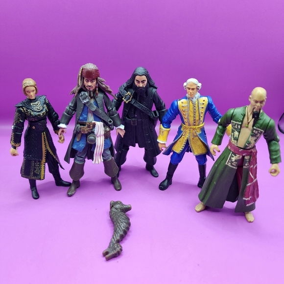 Pirates Of The Caribbean Jack Sparrow Sao Feng Norrington Blackbeard Elizabeth - Picture 1 of 5